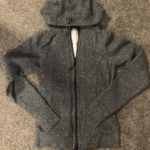 Lululemon size 2 black fleck scuba